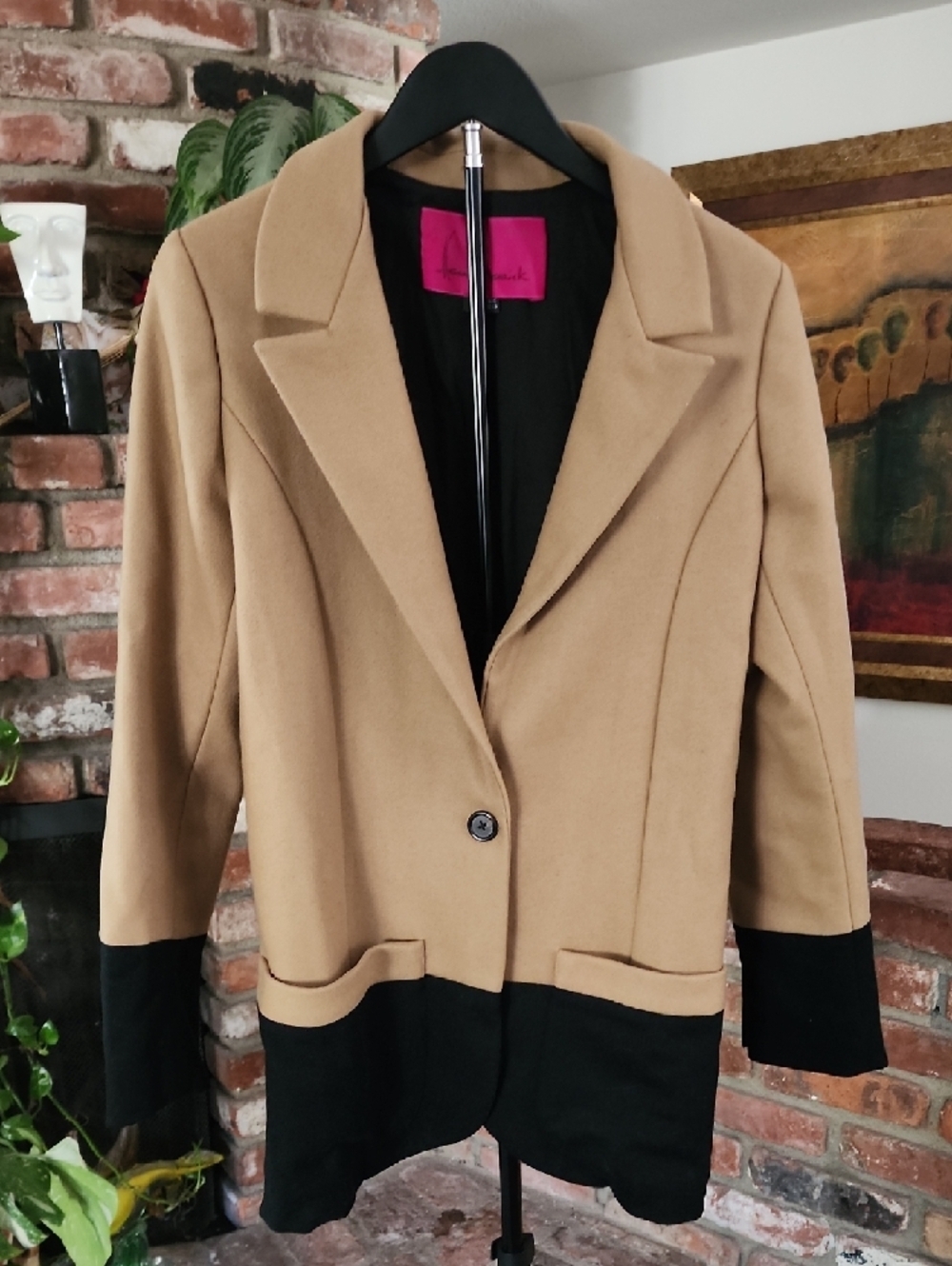 Heidi Merrick Tan Black Contrast Blazer Made in USA Tailored Minimalist Jacket